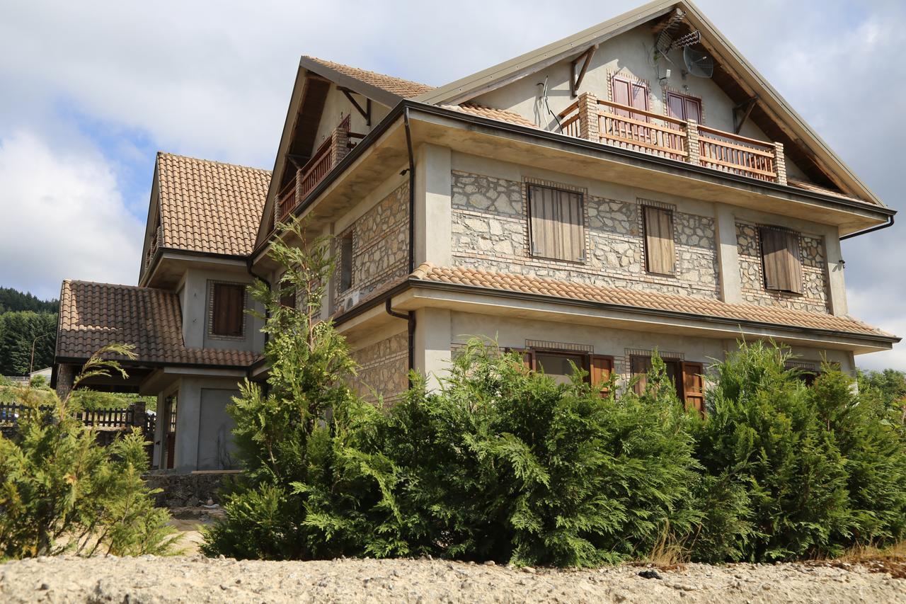 Agriturismo Pirara Sant'Angelo  Exterior photo