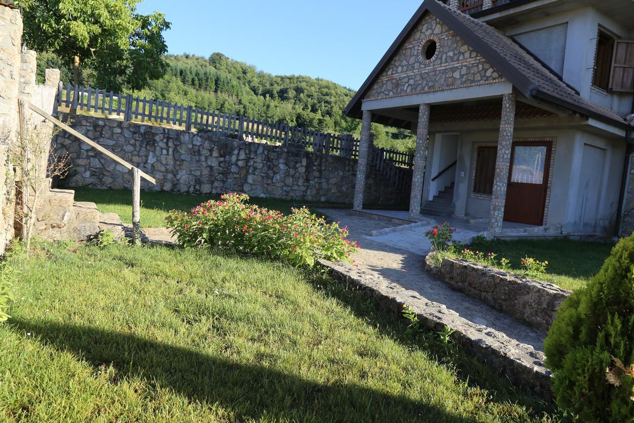 Agriturismo Pirara Sant'Angelo  Exterior photo