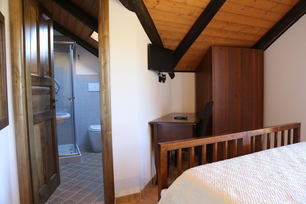 Agriturismo Pirara Sant'Angelo  Exterior photo